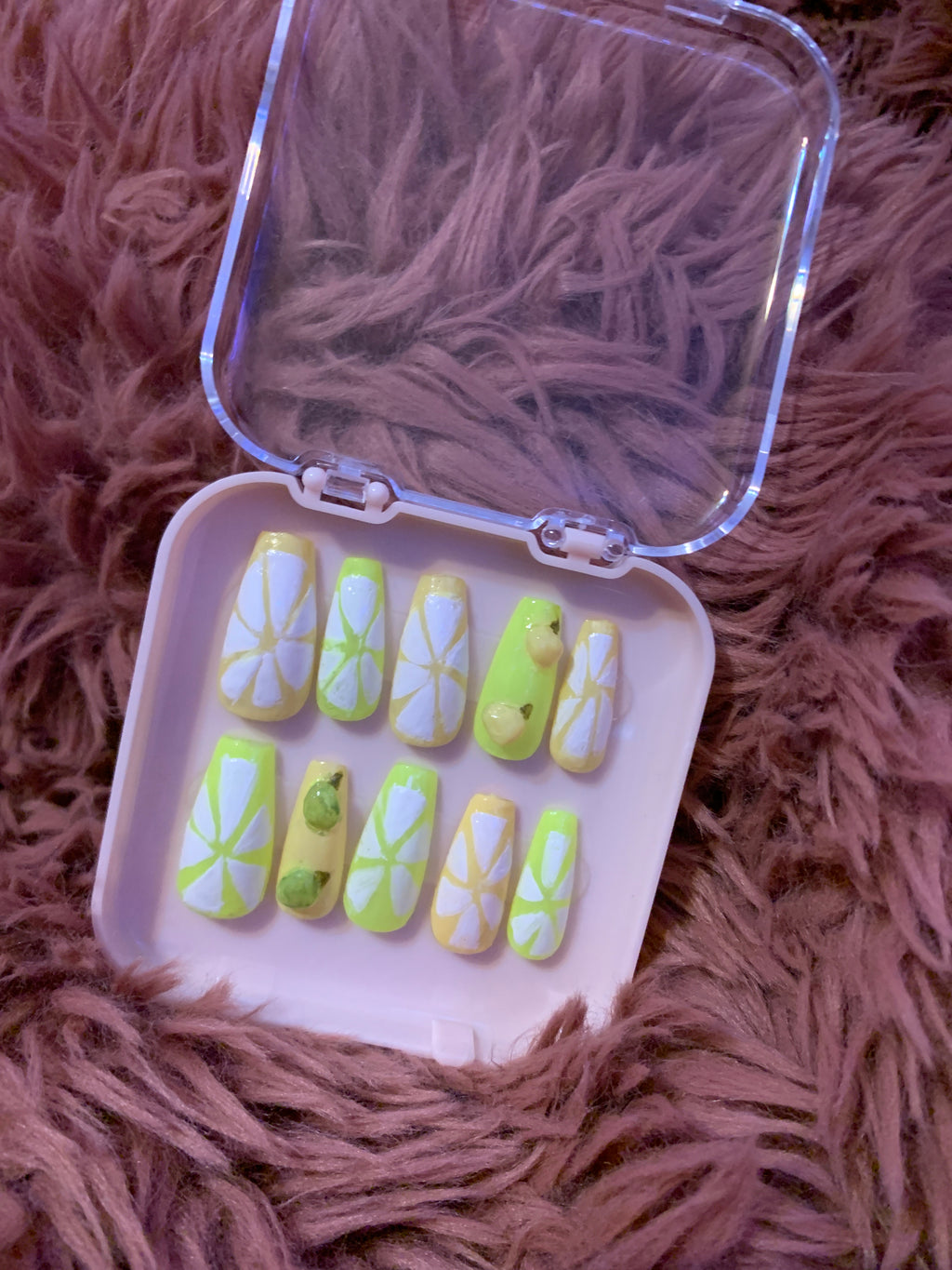 Lemon lime summer press on nails